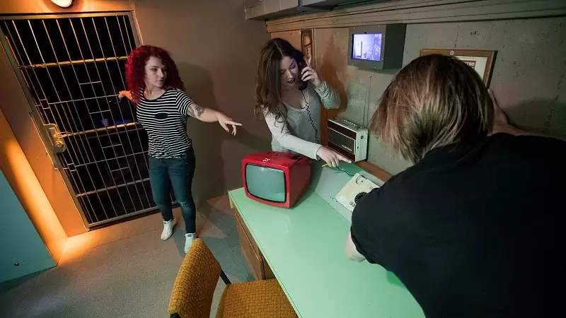 اتاق فرار یعنی چی